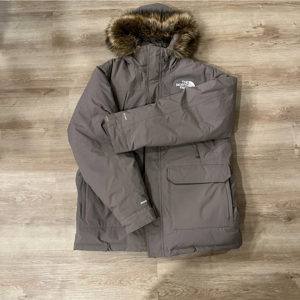 The North Face McMurdo Parka - Men’s Size Large (Tan)